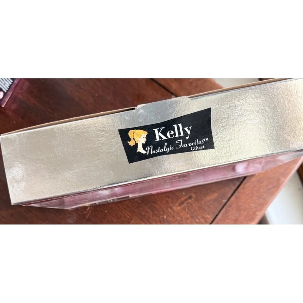 Barbie Kelly Nostalgic Favorites Giftset Collector Edition Mattel NRFB